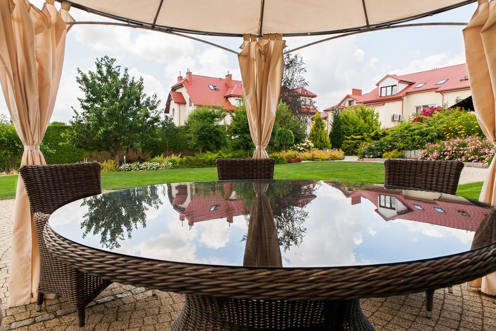 Hotel Panorama Ostrowiec Świętokrzyski Esterno foto