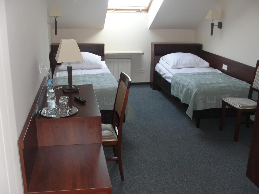 Hotel Panorama Ostrowiec Świętokrzyski Esterno foto