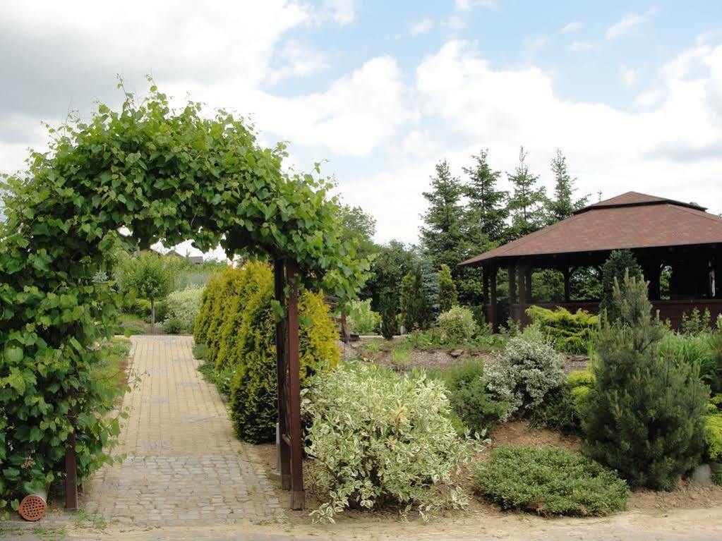 Hotel Panorama Ostrowiec Świętokrzyski Esterno foto